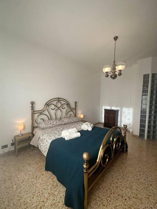 Centocelle, Metro C Luminoso Quadrilocale Apartment Рим Екстериор снимка